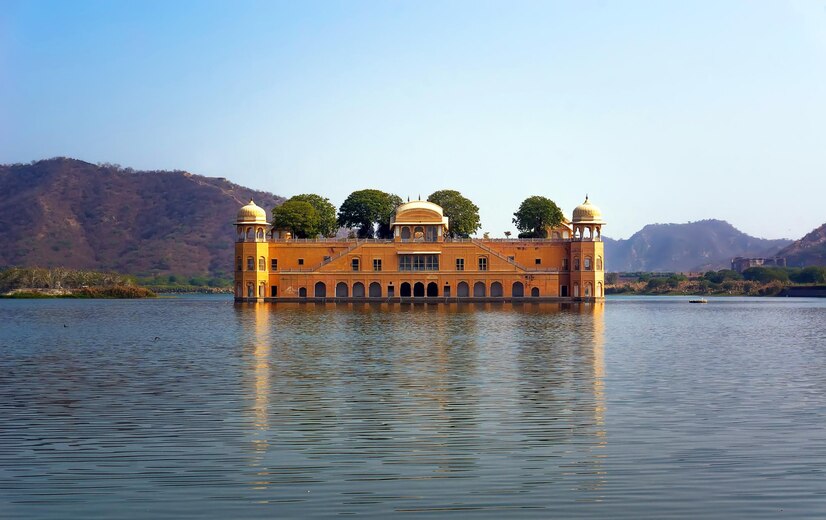 palace Jal Mahal lake-jaipur-rajasthan